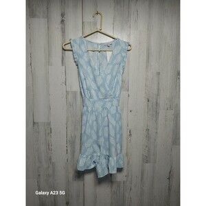 L Love The Tropics Romper Women's Medium Baby Blue